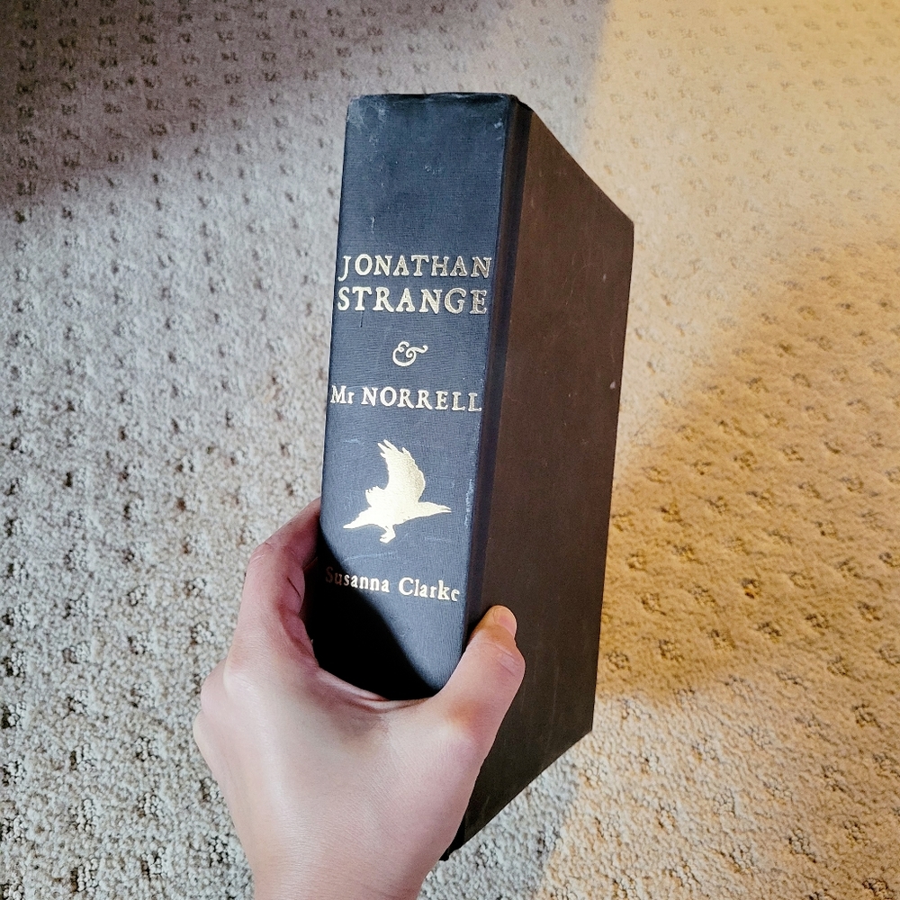 Jonathan Strange & Mr. Norrell Book by Susanna Clark